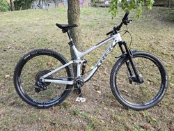 Trek Fuel EX8 SRAM AXS GX Eagle AXS 1x12 + Rockshox reverd