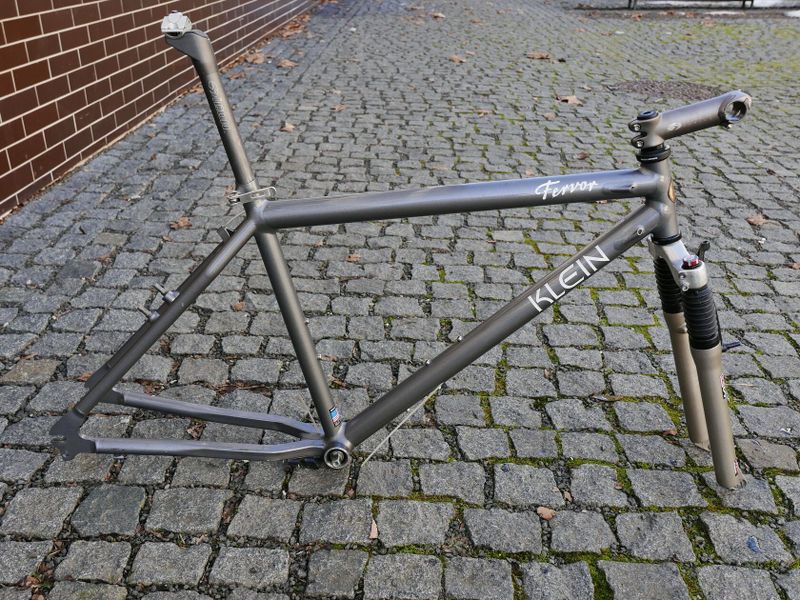 Rámová sada Klein Fervor 1995 Cumulus Gray, Rock Shox Judy XC