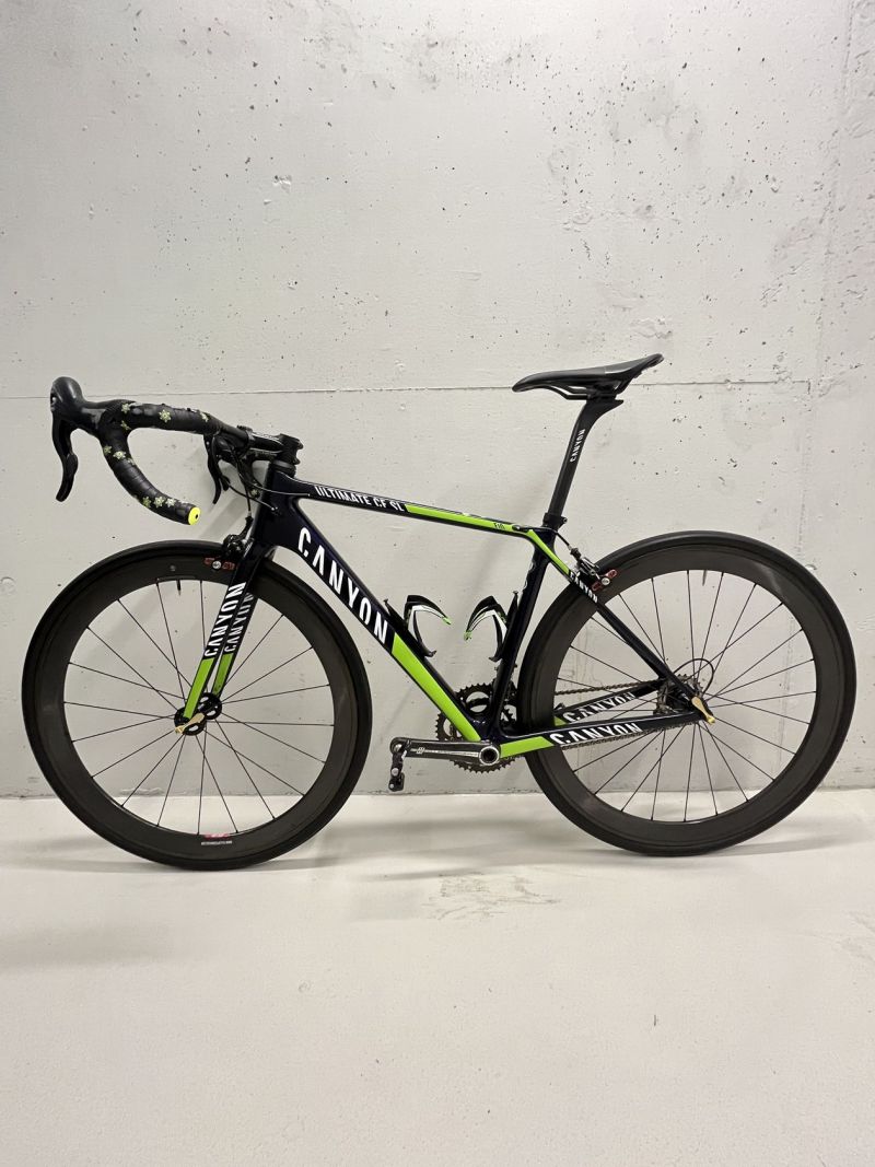 Movistar Team Canyon Ultimate CF SLX 9.0 SL Aero