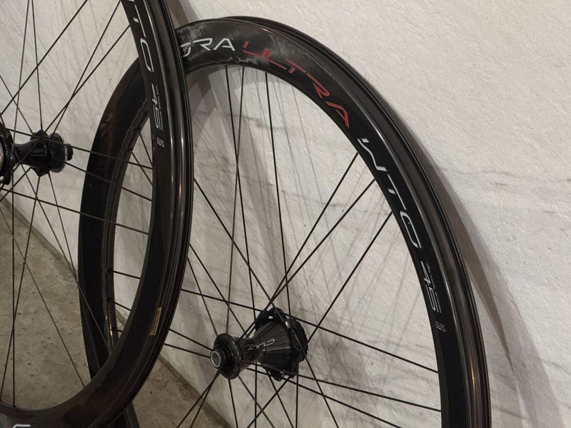 Campagnolo Bora Ultra WTO 45 disc 