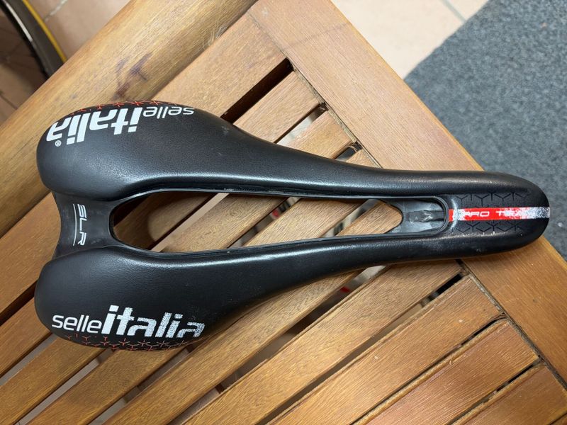 Selle Italia SLR Pro Team - kit Carbonio