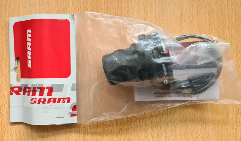 Gripshift Sram X0 9sp - nový, nepoužitý