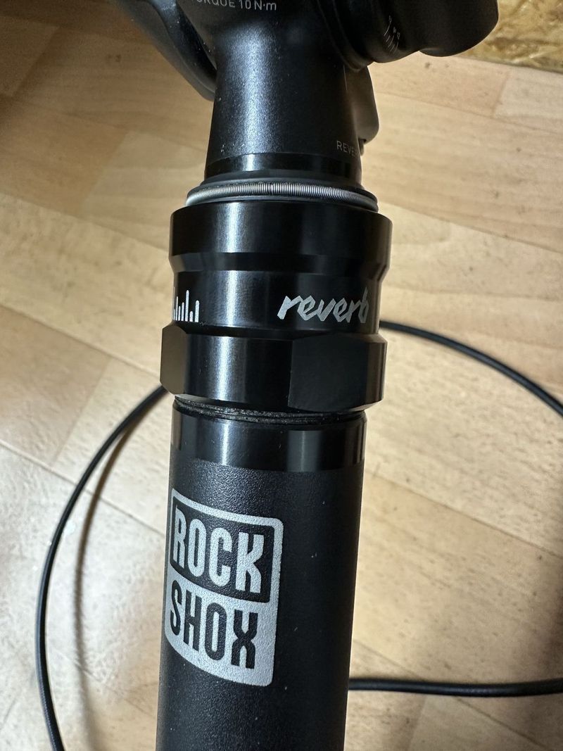 Rock Shox Reverb Stealth C1 150 mm / 31,6 mm teleskopická sedlovka + páčka 1X