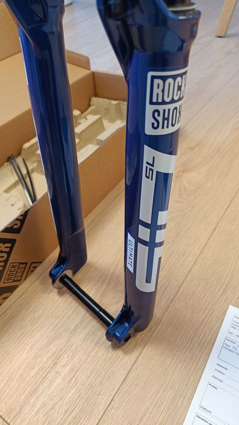 NOVÁ vidlice RockShox SID SL Ultimate Race Day 2 , Remote 2P ,, 29" Boost 15x110 , 110mm_modrá 2024