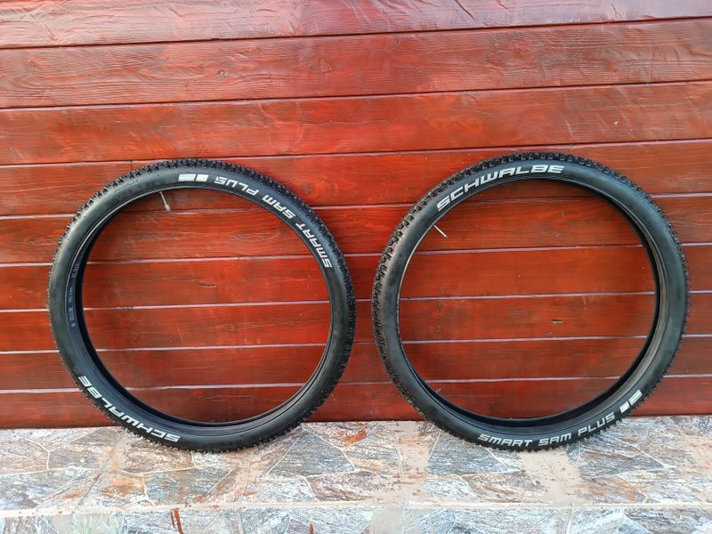 Schwalbe Smart Sam Plus 26 "