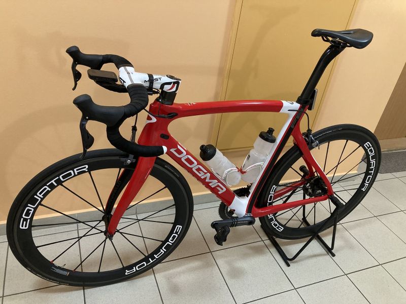 Pinarello Dogma F8