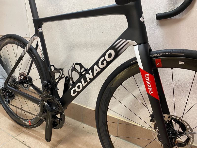 Colnago V4Rs, UAE Emirates