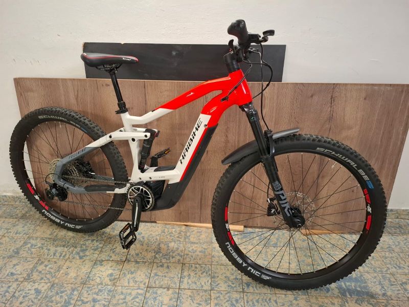 Haibike FullNine 9/2022 (Bosch) celoodpružené horské kolo. Původní cena 142 000. 