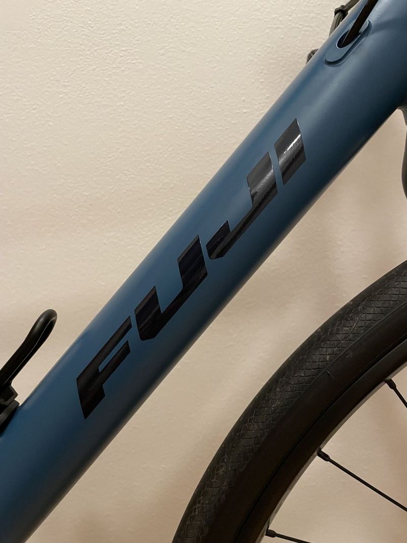 Gravel kolo Fuji Jari 2.1