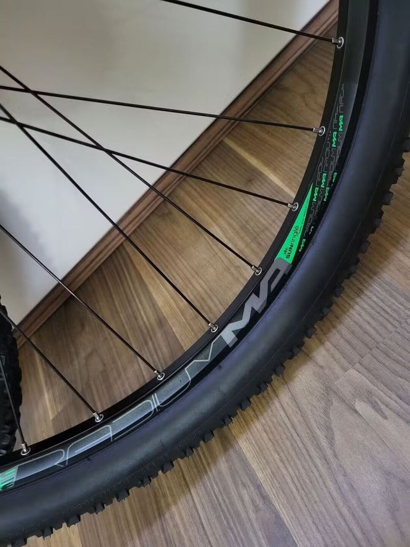 Zapletená kola MTB 29" včetně kazety 10 speed