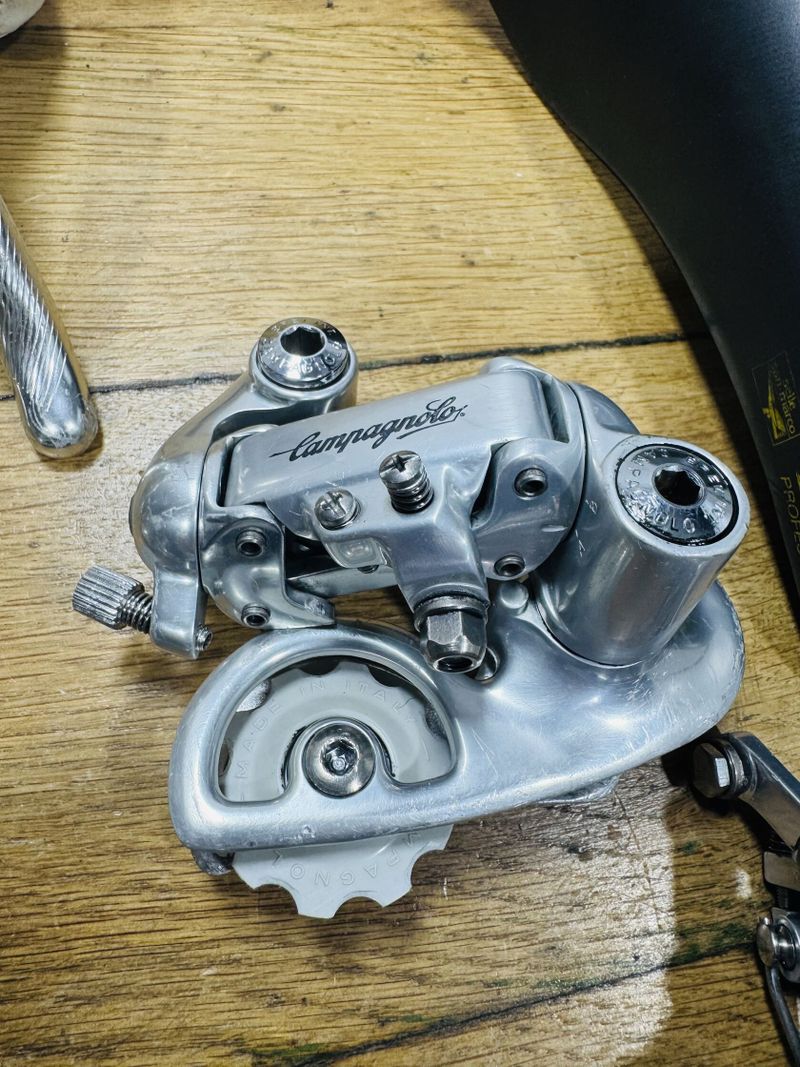 Campagnolo Chorus 1st gen 8s