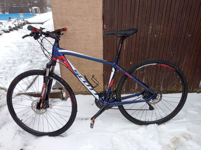 Prodám crossové kolo Scott sportster 10