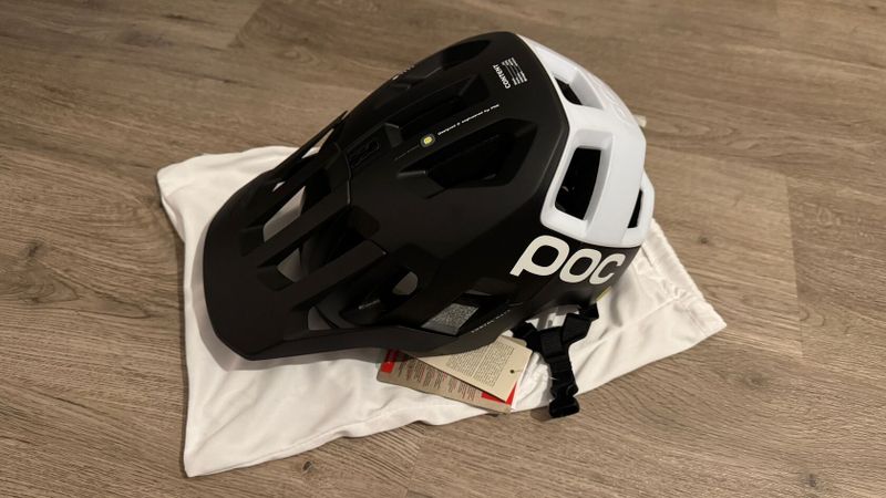 POC Kortal Race MIPS Black Matt/Hydrogen White L / 59-62