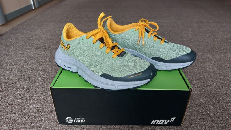 Dámské běžecké boty Inov-8 