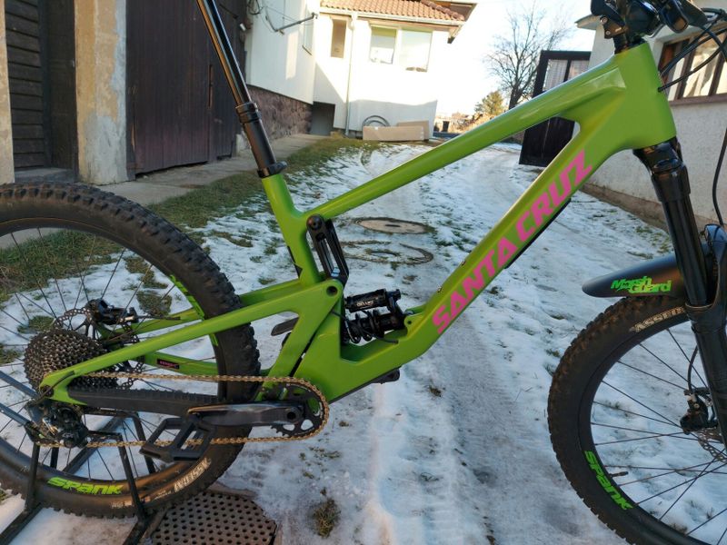 Santa Cruz Nomad v5 2021 c vel. L 