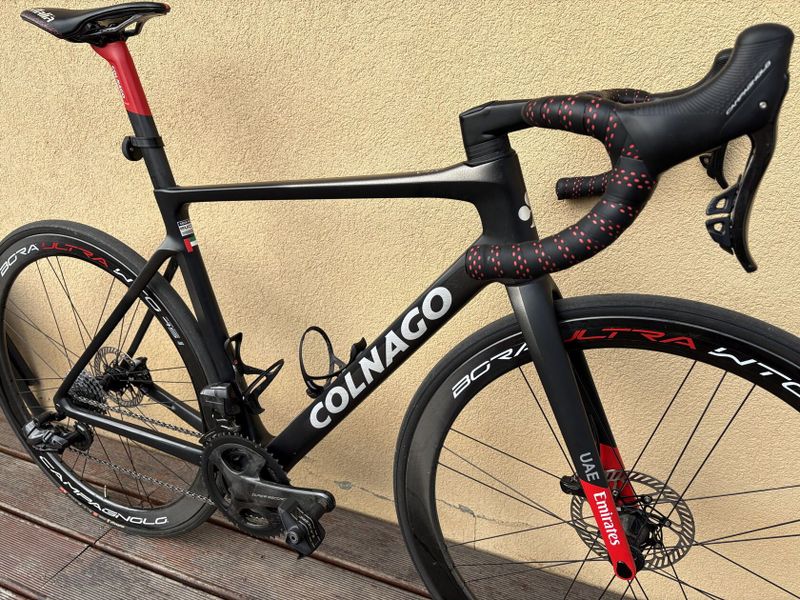 Colnago V4Rs UAE Emirates