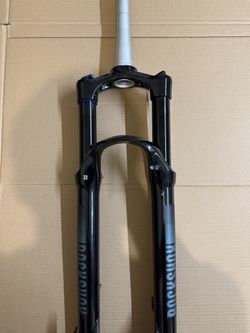 SR Suntour Zeron 35 29" 140mm