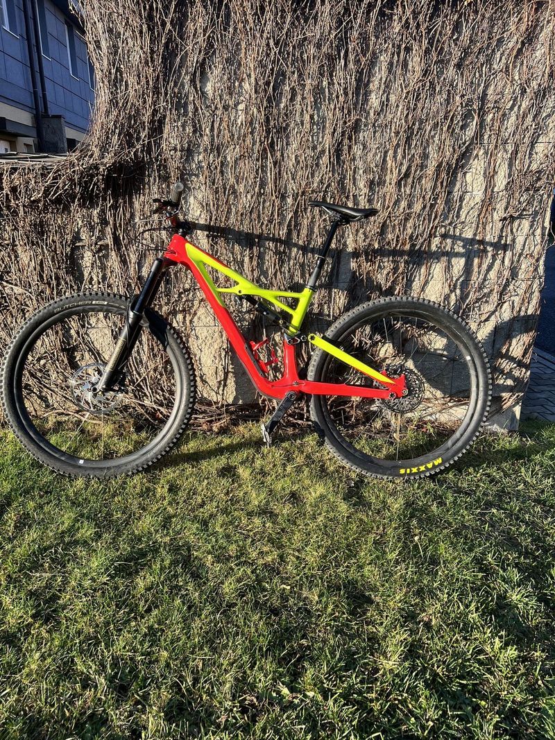 Specilazed S-works enduro 29’ (celokarbon)