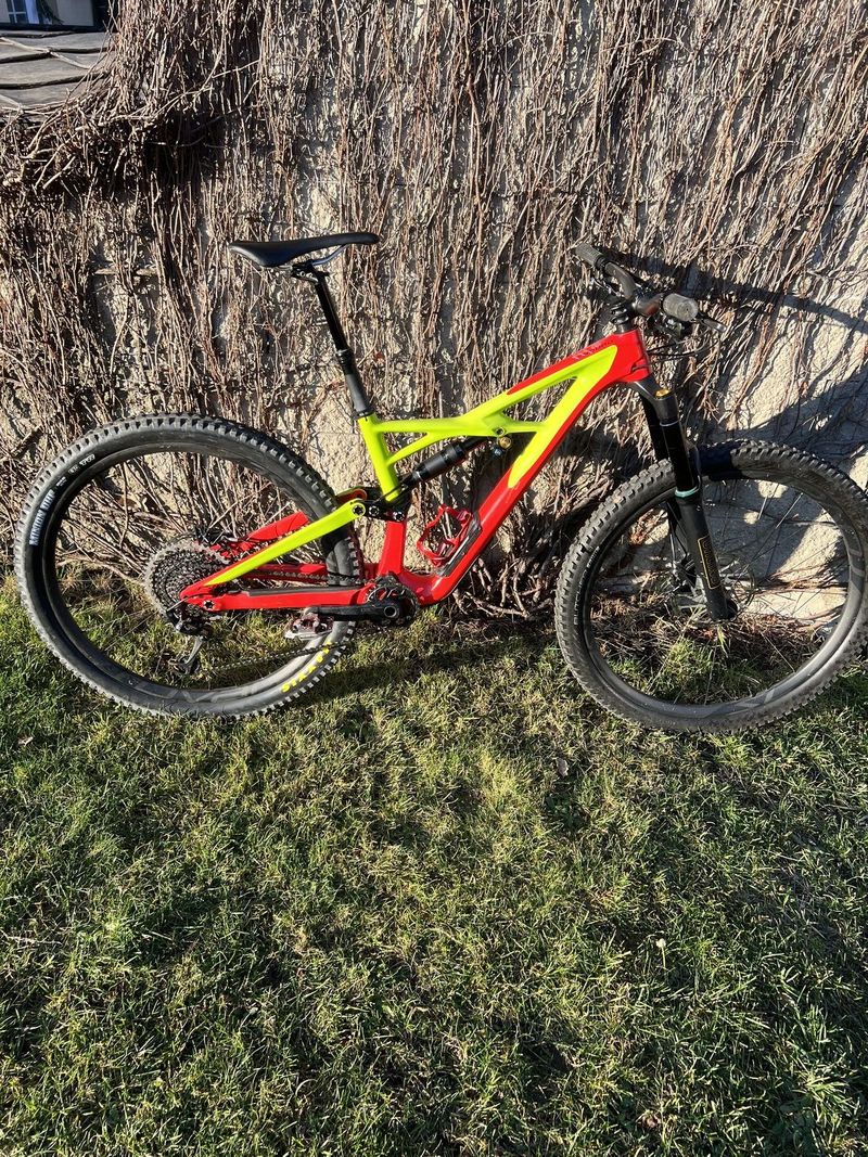 Specilazed S-works enduro 29’ (celokarbon)