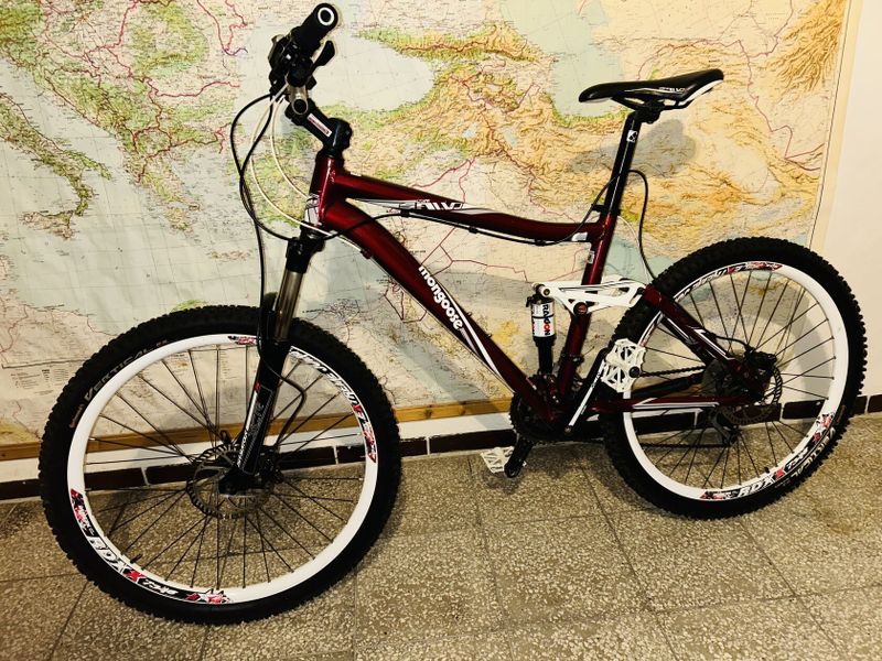 Mongoose Salvo Comp