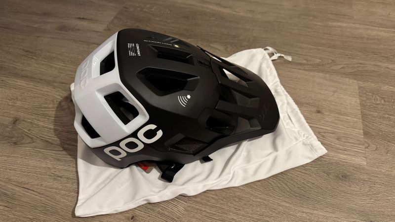 POC Kortal Race MIPS Black Matt/Hydrogen White L / 59-62