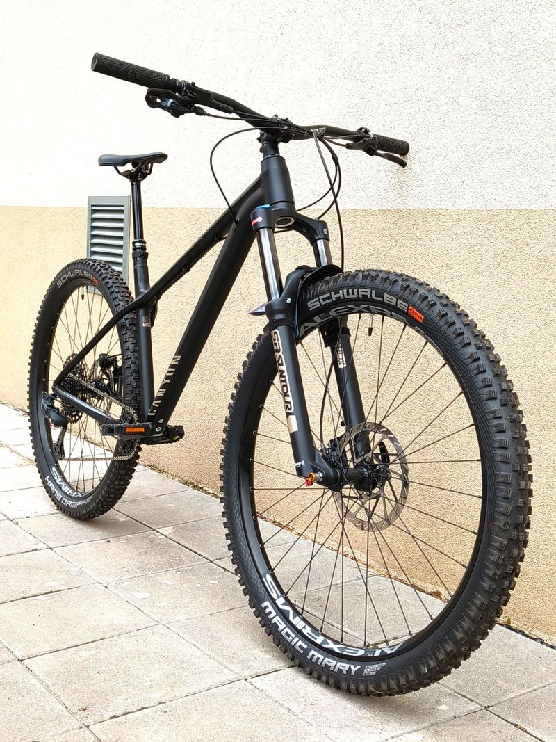 Canyon STOIC, vel. L, 29", 2022, TOP STAV