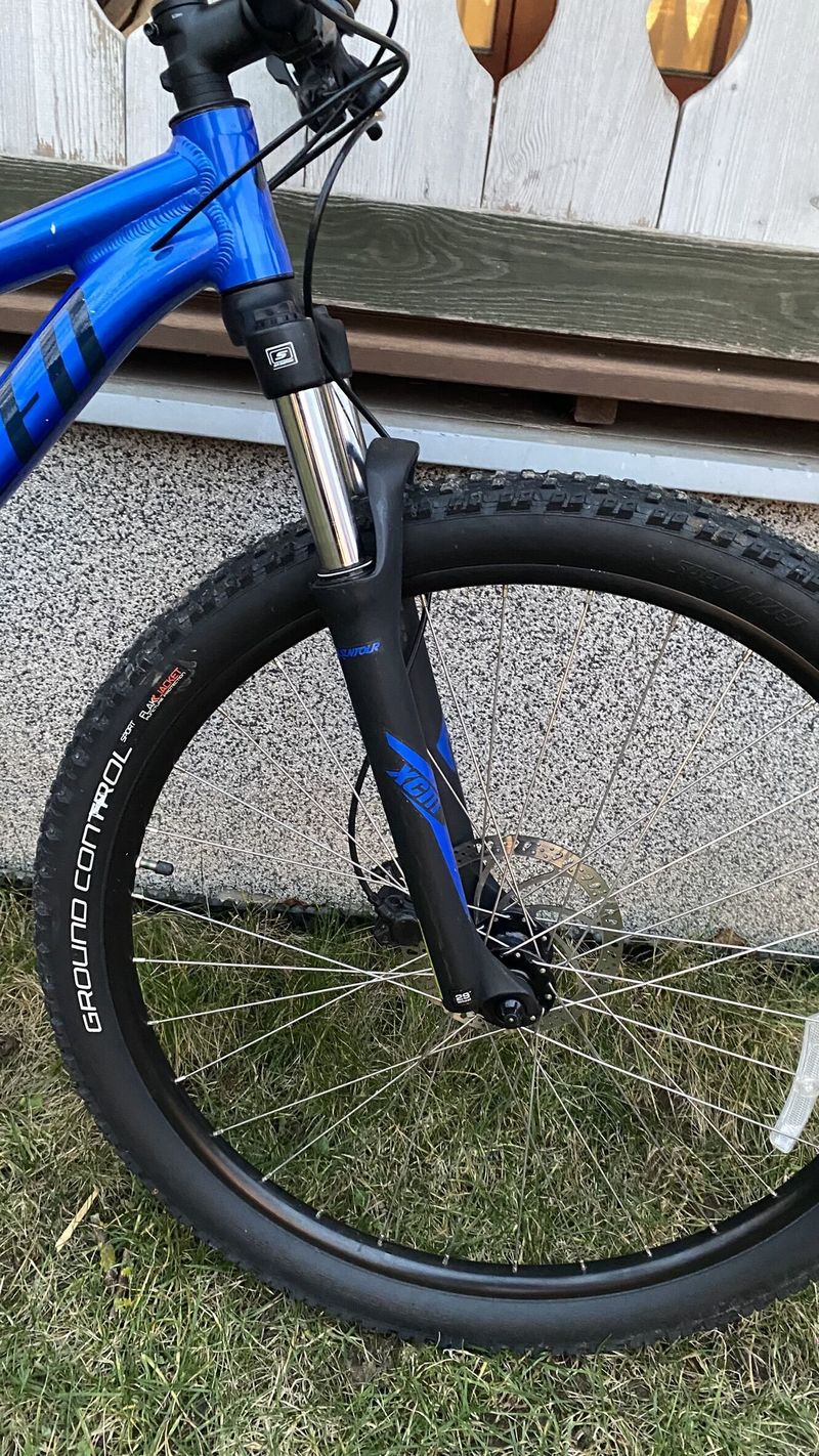 Specialized Rockhopper 2021