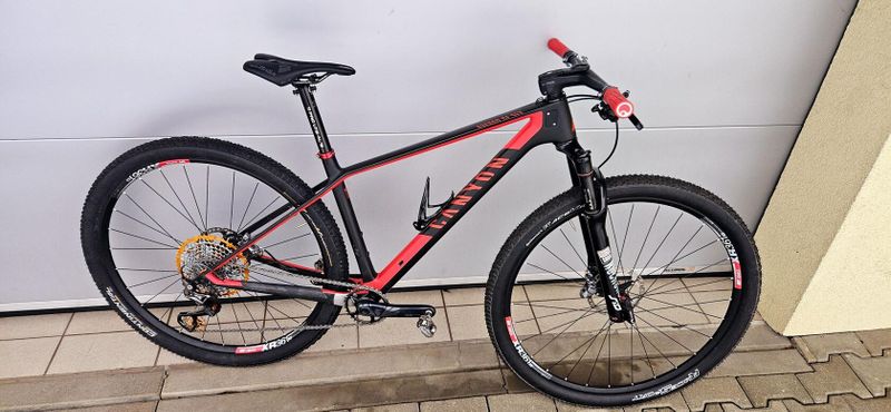 CANYON Exceed CF SLX