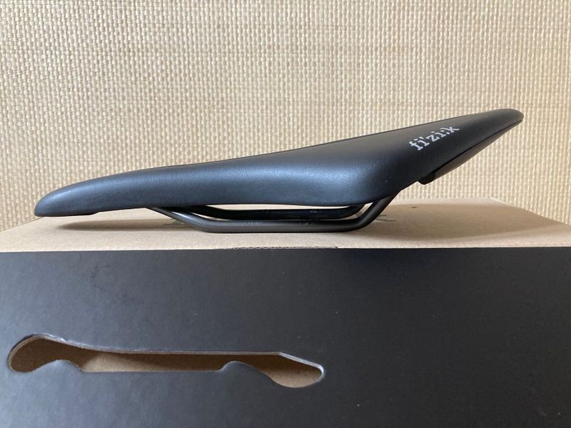 Fizik Arione R5 Open š.130cm