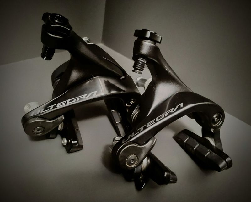 Brzdy Shimano Ultegra BR-R8100 set