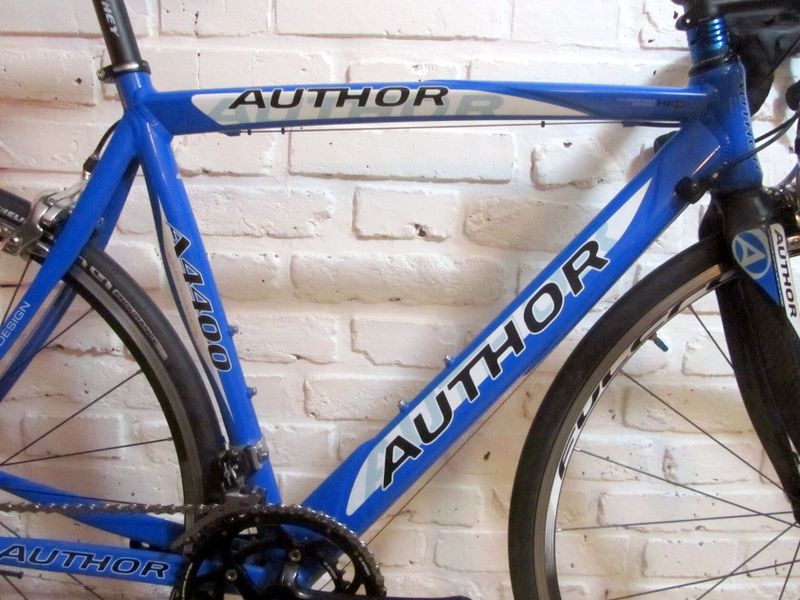 AUTHOR A 4400 na Campagnolo VELOCE, 54 cm. Super stav