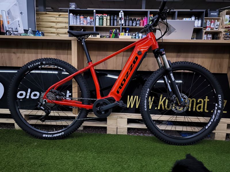 !NOVÝ! ROZZO 24 VOLT 970, 720Wh, Vel. M, zrychlení, vzduchové odpružení, Shimano Deore