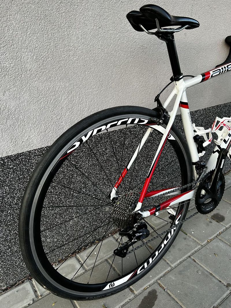 Specialized Allez velikost 54