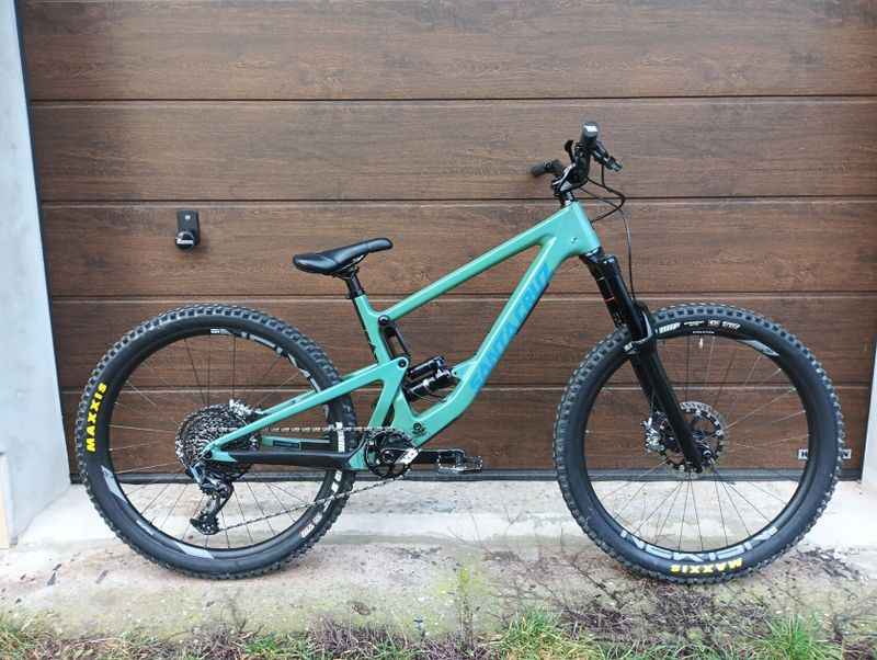 Santa Cruz Bronson CC V3 velikost : M 