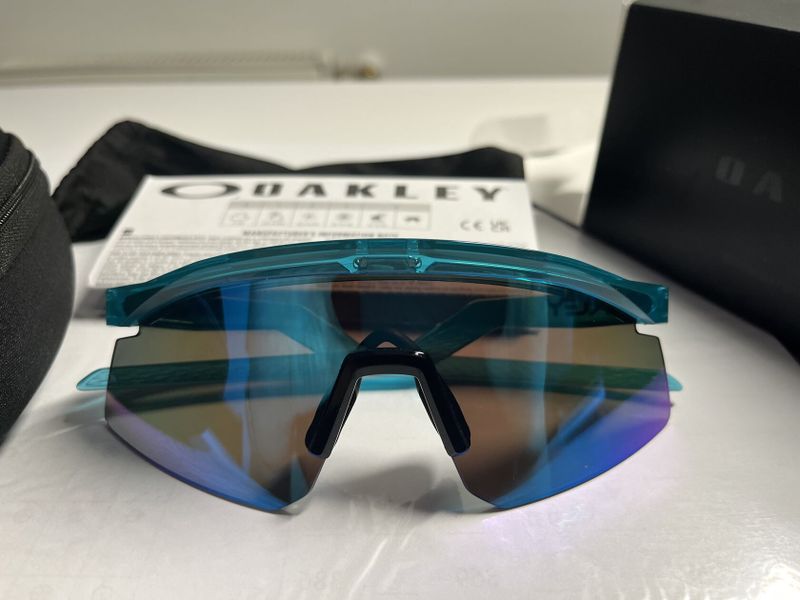 Oakley hydro