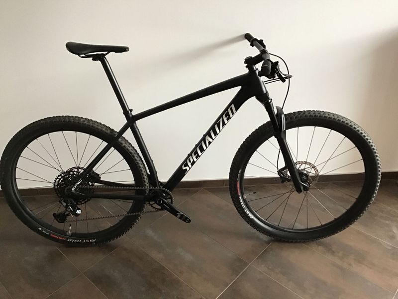 Zánovní karbonový Specialized Epic HT