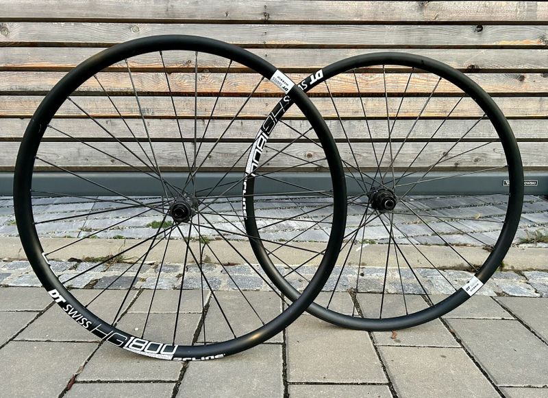 Gravel kola DT Swiss HG 1800 Spline Hybrid Boost 700c