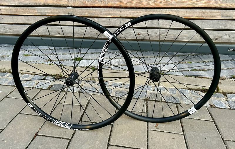 Gravel kola DT Swiss HG 1800 Spline Hybrid Boost 700c