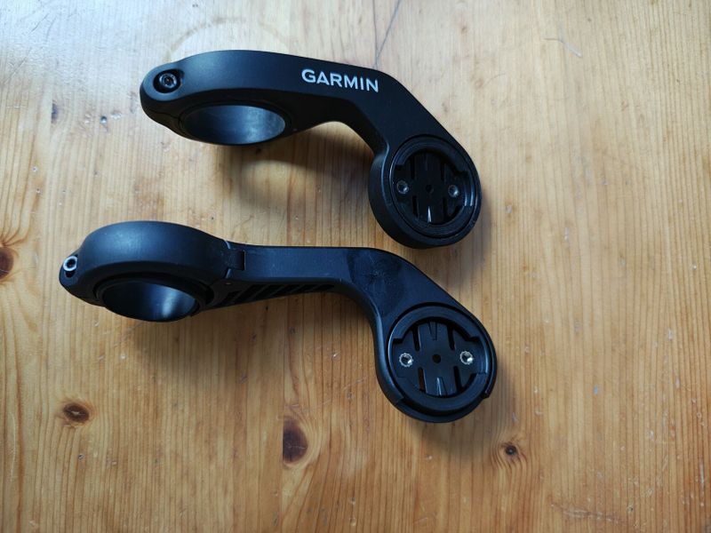 2 x předsunutý držák Garmin