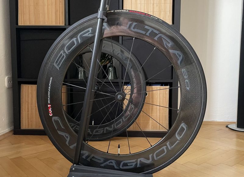 Campagnolo Bora Ultra 80 Dark / nové galusky 