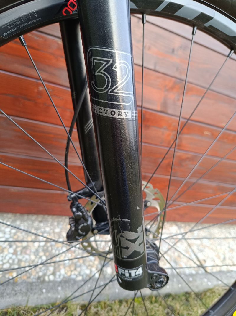 TREK PROCALIBER 9.7 vel.: M/L 