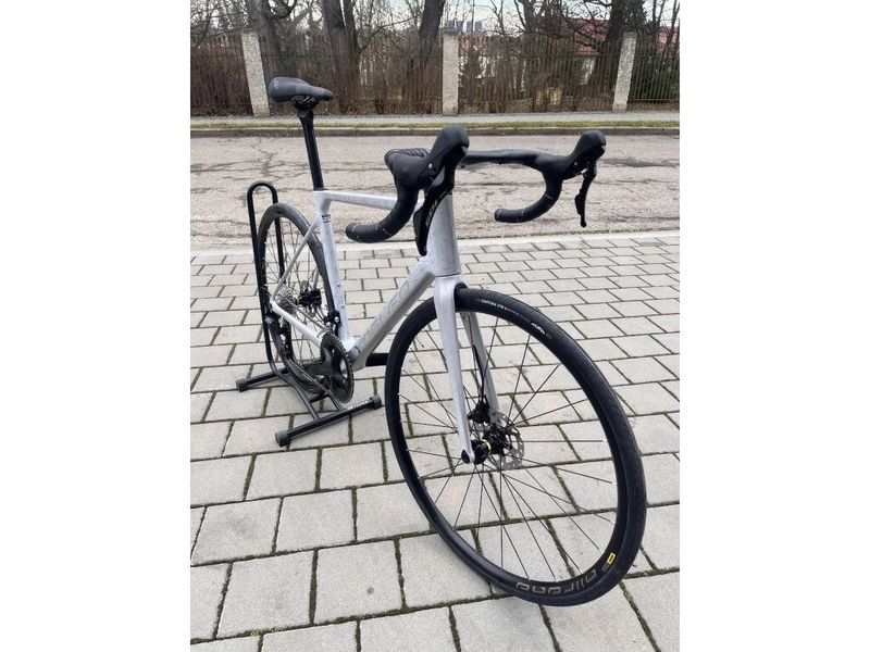 Yoeleo R11 - Shimano 105 2x12 vel. 56cm 