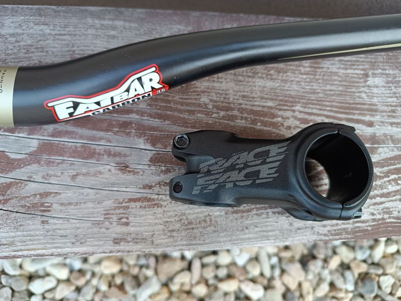 Fatbar Renthal CARBON 