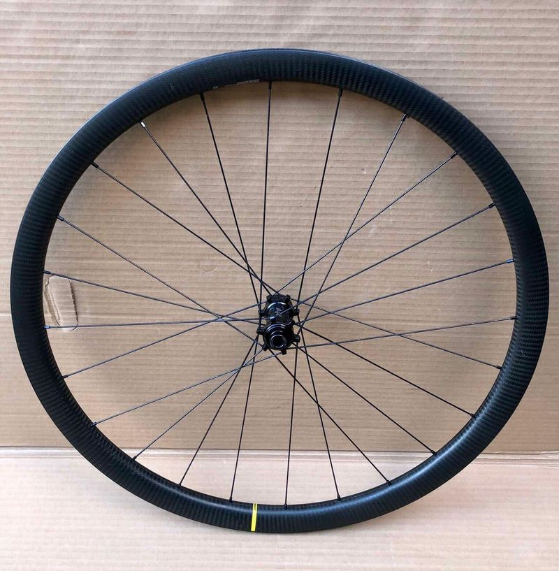 Kola MAVIC CXP PRO Carbon 32 UST Disc + JAVAX M519 SP CL - 1515 g