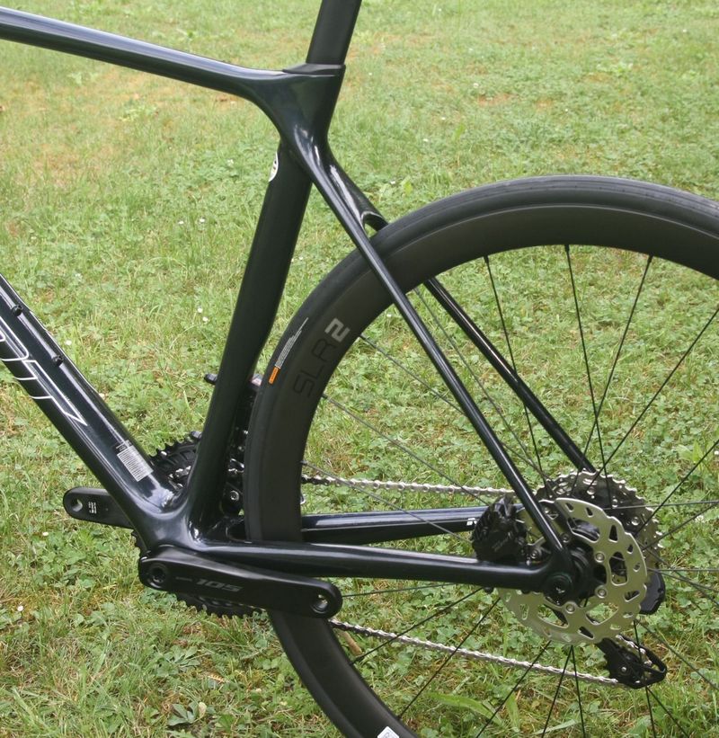 GIANT TCR Advanced 1+ Disc Di2 2023/2024 – závodní karbonová silnička - NOVÁ