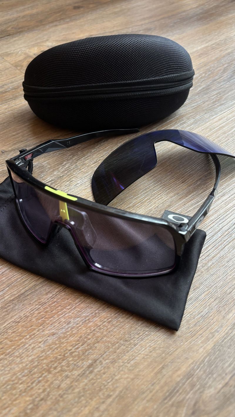 Oakley Sutro - 2x zorník (čirý + zrcadlový)