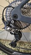 Gravel VAN RYSEL NCR CF na Shimano GRX