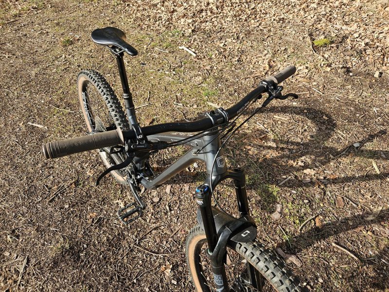 Commencal Meta AM, vel. M