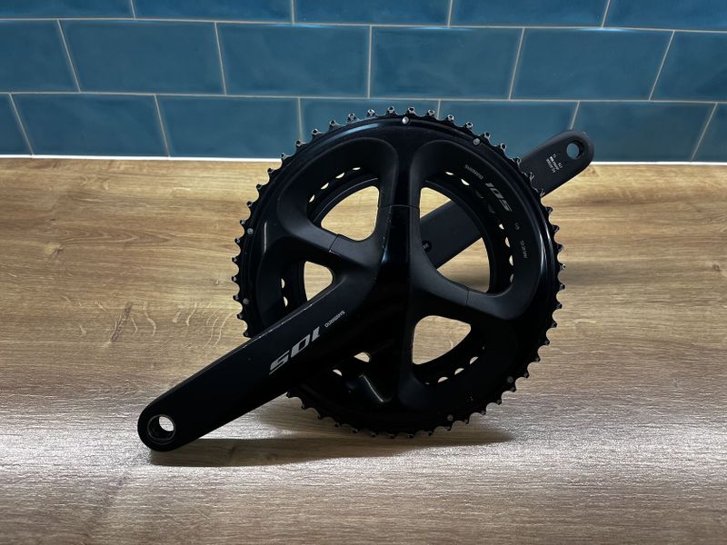 Kliky Shimano 105 FC-R7000 53-39 černé, 175 mm, jeté do 2500 km, originální balení