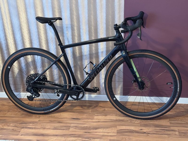 Specialized Diverge Expert Carbon